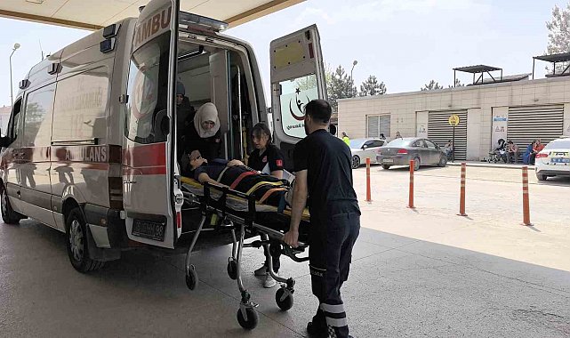 Depremden kaçarken merdivenlerden düştü