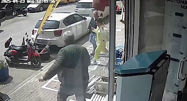 Depremden kaçış anları kameraya yansıdı