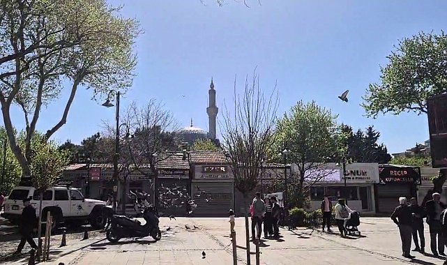 Depremin ardından camiden anons yapıldı