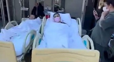 Depremin ardından hastalar sedyelerle tahliye edildi