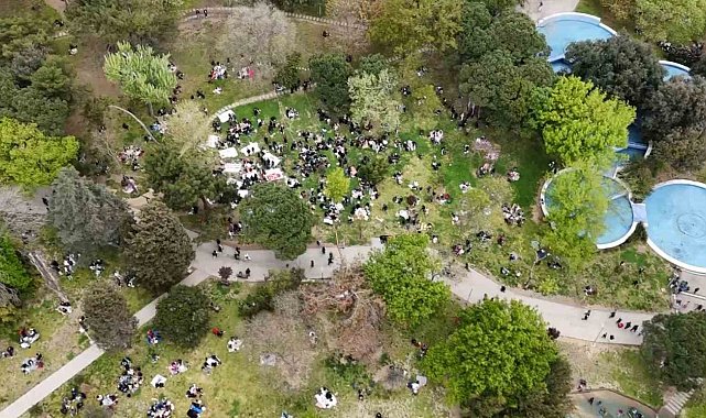 Depremin ardından Şişli Maçka Parkı'ndaki yoğunluk havadan görüntülendi
