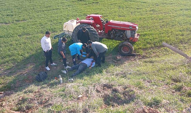 Devrilen traktörün altında kaldı, hastanede hayatını kaybetti