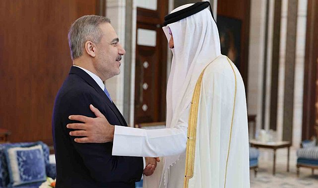 Dışişleri Bakanı Fidan, Katar Emiri Hamed Al Thani ile görüştü