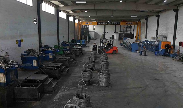 Diyarbakır'da deprem sürecinde kurulan tel ve çivi üreten firma, Suriye'de yapılacak olan yapı fuarından beklentisi yüksek