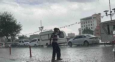 Diyarbakır'da sağanak ve dolu etkili oldu