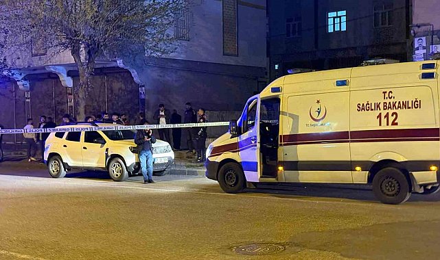 Diyarbakır'da silahlı kavga: 1'i polis 13 yaralı