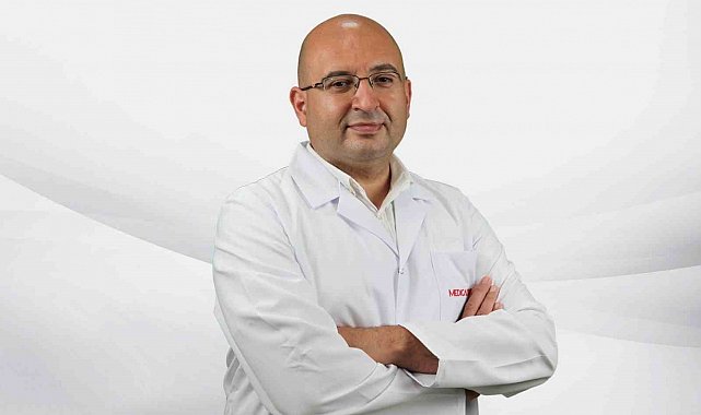 Doç. Dr. Güllüoğlu'ndan 'Parkinsona karşı bilinçlenmeliyiz' uyarısı