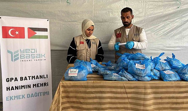 Düğününde mehir olarak verilen altınlarını Gazze'ye bağışladı