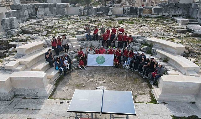 Dünya Masa Tenisi Günü'nde tarih ve spor aynı masada buluştu