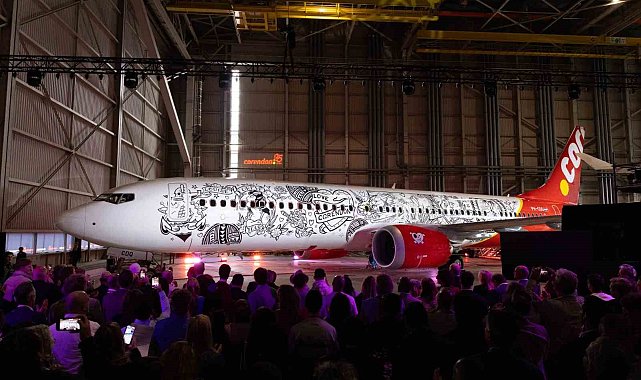 Dünyanın tamamen dövme tasarımlı ilk uçağı havalandı