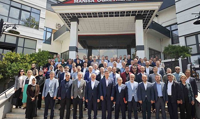 Eğitim Bir Sen Manisa 1 ve 2 Nolu şubelerin genişletilmiş il divanı yapıldı