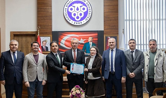 Eğitim Fakültesi tüm anabilim dallarıyla akreditasyonunu tamamladı