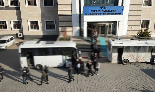 Ehliyet sınavında 'joker' operasyonu: 27 organizatör tutuklandı