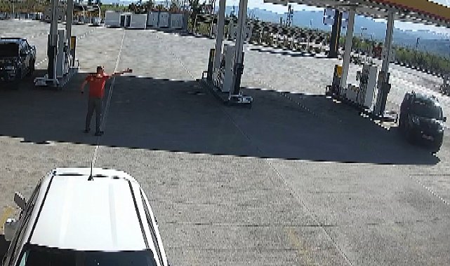 El freni çekilmeyen araç az kalsın faciaya neden oluyordu