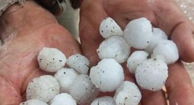 Elazığ'da misket büyüklüğünde dolu yağdı