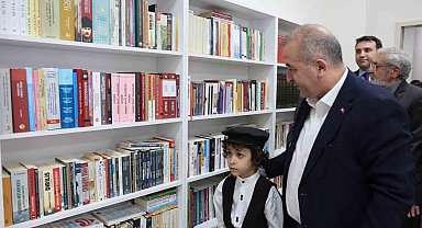 Elazığ'da şehit öğretmen Adnan Baydili'nin adı kütüphaneye verildi