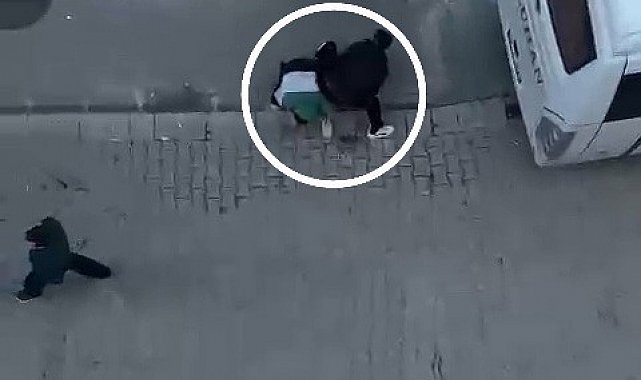 Elinde torpil patlayan çocuk ağır yaralandı