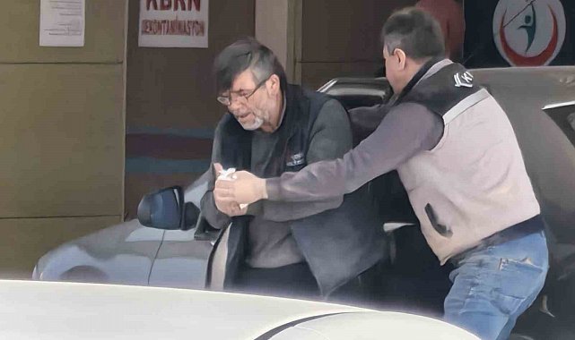 Elini makineye kaptıran işçinin 3 parmağı koptu