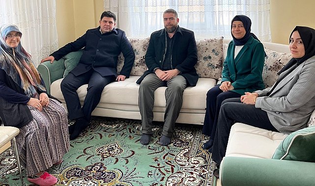 Emet Kaymakamı Seyman'dan şehit ailesine ziyaret