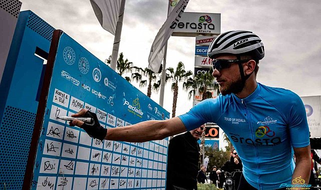 Erasta AVM Pedelia Festivaliyle ödülleri topladı