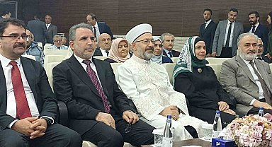 Erbaş: "Yalnızlık, bakanlığı kurulacak kadar tehlike arz etmeye başlamış"