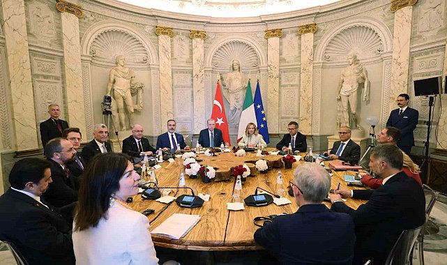 Erdoğan ve Meloni, Türkiye-İtalya heyetler arası görüşmeye başkanlık etti