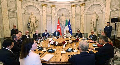 Erdoğan ve Meloni, Türkiye-İtalya heyetler arası görüşmeye başkanlık etti