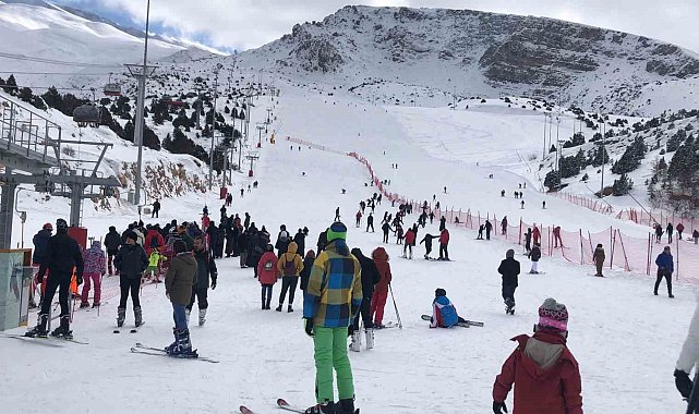 Ergan Kayak Merkezi rekor kırdı