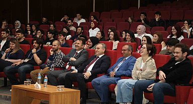 ERÜ'de 11. Tiyatro Festivali perdelerini açtı