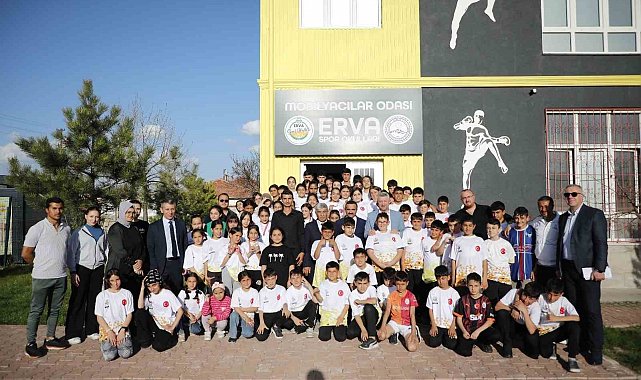 ERVA sporcularına Mobilyacılar Odası'ndan ödül