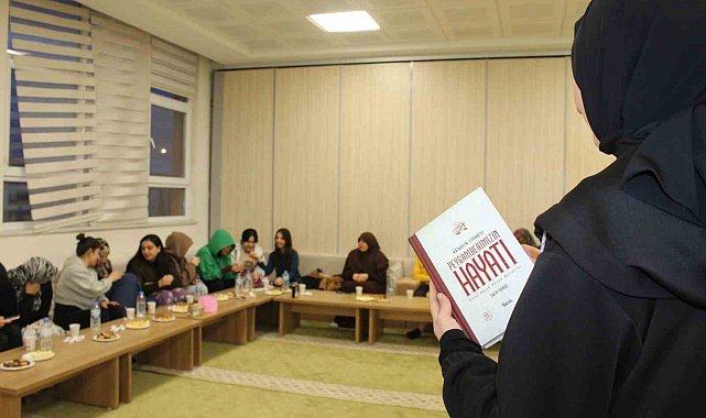Erzincan Öğrenci Yurdunda Peygamberimizin hayatı anlatıldı