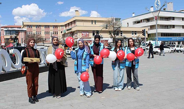 Erzincan'da 23 Nisan kutlamaları renkli anlara sahne oldu