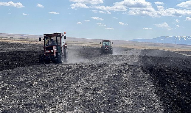Erzincan'da çiftçiler mesaiye başladı
