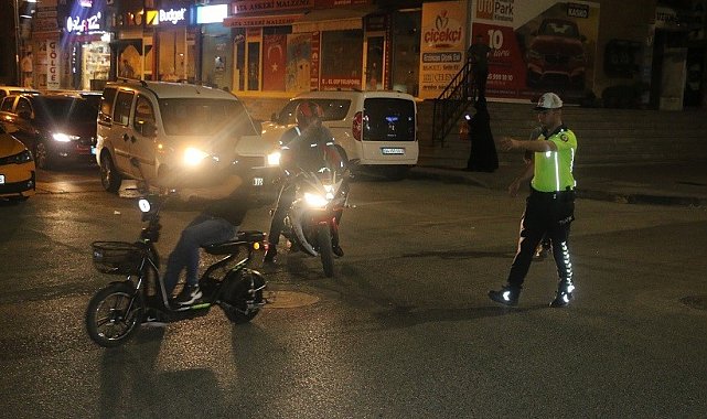 Erzincan'da motosiklet denetimi; 11 motosiklet trafikten men edildi