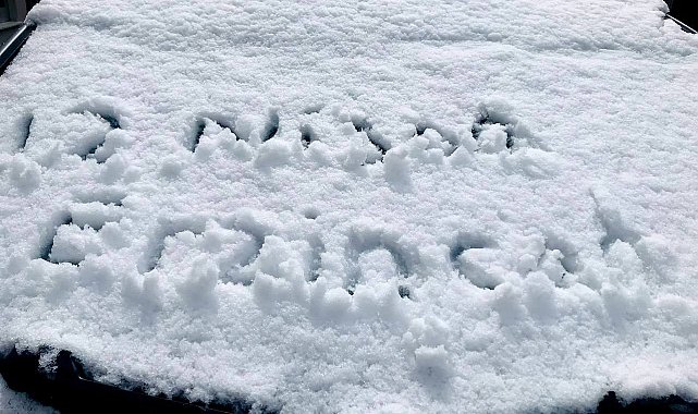 Erzincan'da nisan ayında kar sürprizi