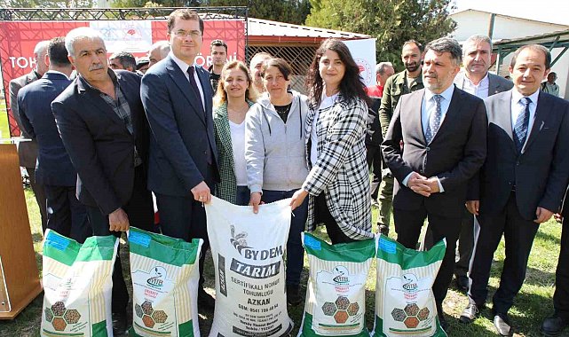 Erzincan'da tohum, fide ve fidan dağıtımı yapıldı