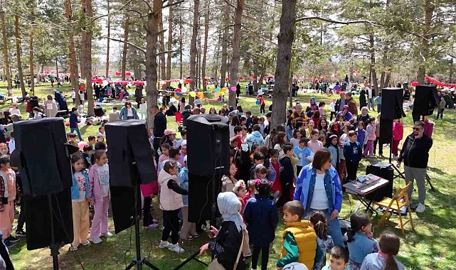 Erzurum'da 23 Nisan coşkusu piknikle taçlandı