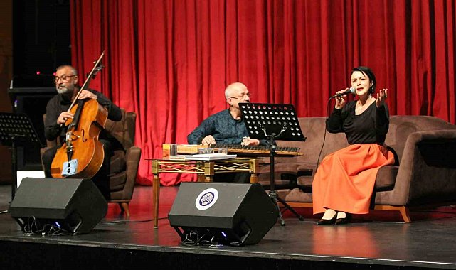 Erzurum'da Türk müziği özel konseri