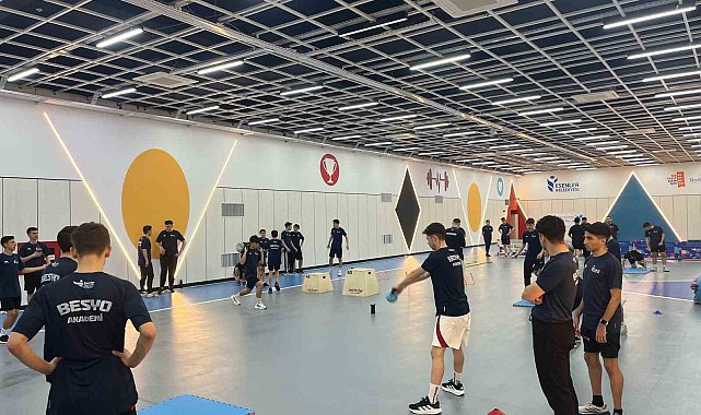 Esenler'de sporla büyüyen bir nesil yetişiyor