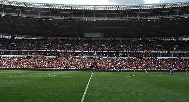 Eskişehirspor'dan tarihi taraftar rekoru