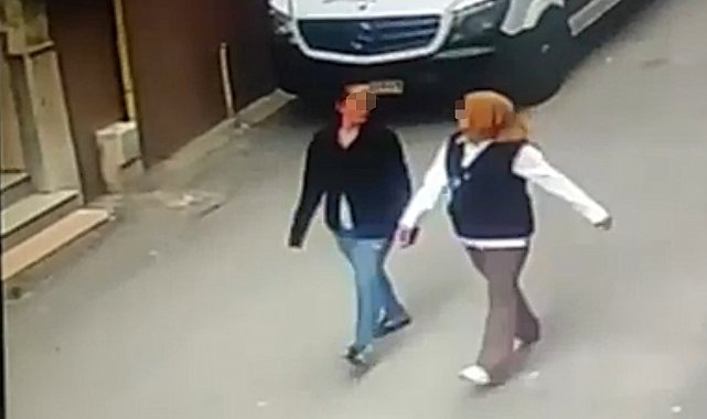 Evlere giren kadın hırsızlar polisten kaçamadı