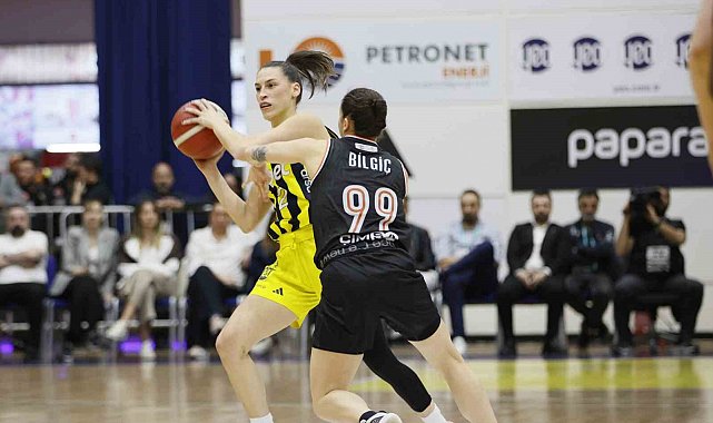 Fenerbahçe seride 1-0 öne geçti