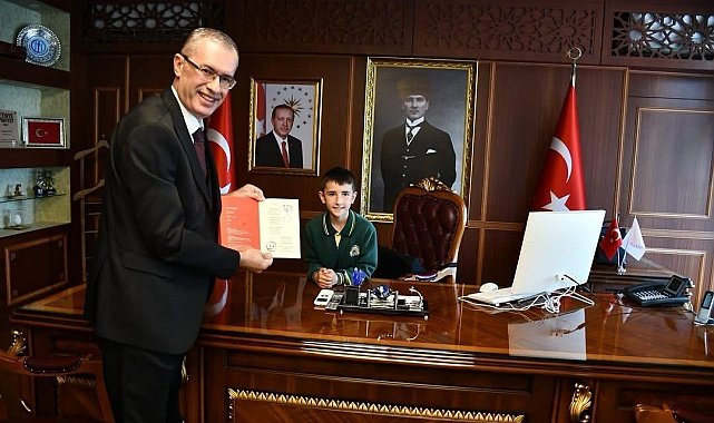 Fethiye'de Kaymakamlık koltuğunu öğrenciler devraldı