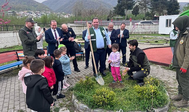 Fidanlar toprakla buluştu