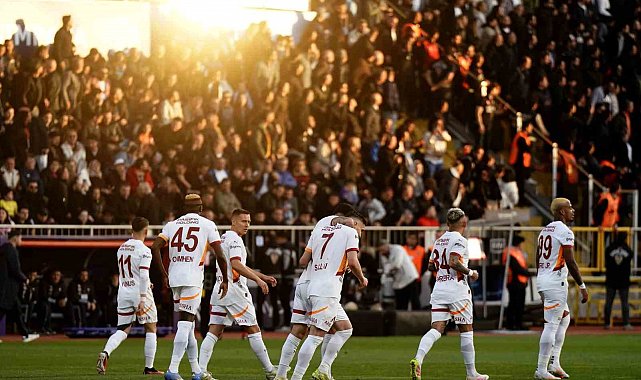 Galatasaray galibiyet serisini 5'e çıkardı