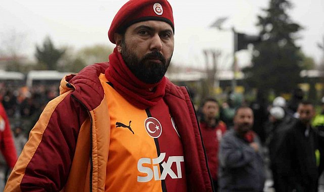 Galatasaray taraftarı, Kadıköy'de