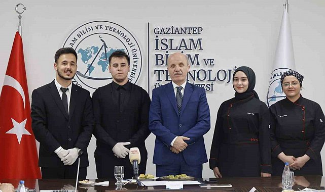 Gastronomi öğrencilerinden YÖK Başkanı'na unutulmaz lezzet deneyimi