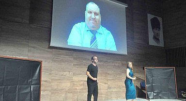 Gazeteci Cüneyt Erdan anısına tiyatro gösterisi düzenlendi