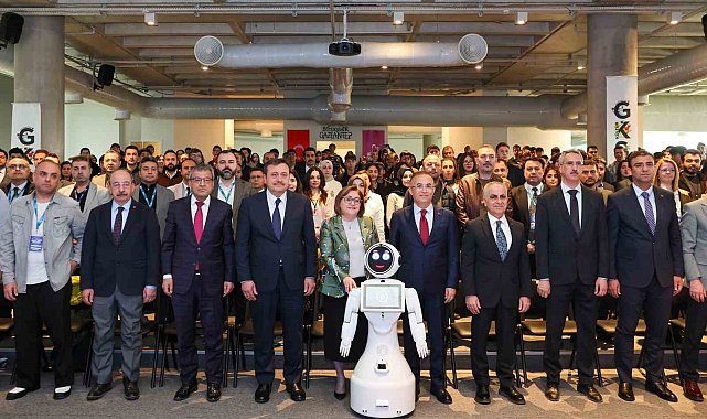 Gaziantep Büyükşehir, Yerel Yönetimlerde Yapay Zeka Çalıştayı düzenledi