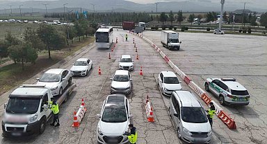 Gaziantep'te dron destekli trafik denetimi: 116 sürücüye 160 bin TL ceza